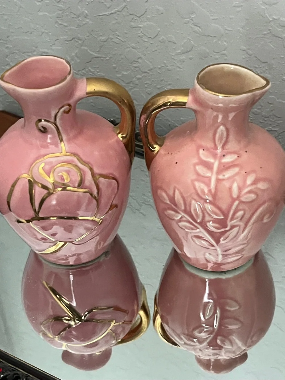 American Pottery VTG Pink Ceramic Rose Accent Pitcher (Set of 2) with Gold Trim